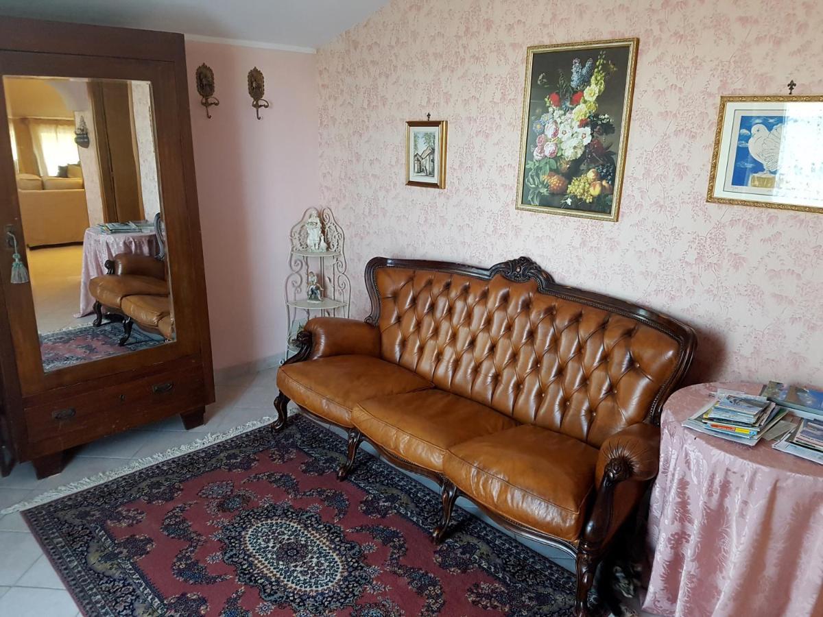Casa Adriana Leilighet Penne Eksteriør bilde