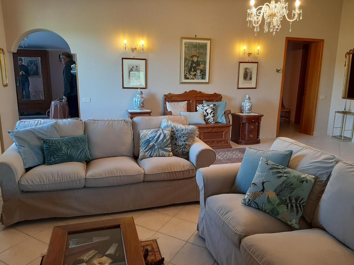 Casa Adriana Leilighet Penne Eksteriør bilde